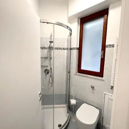 Welcome Riviera -torre D'avorio 126 Mq Piu'terrazzo25 Mq - Totalmente Rinnovato- 250 M Dal Centro - Parcheggio A Pagamento 15 Euro Al Giorno Da Prenotare In Anticipo Salvo Dispo -parking At 15 Euro Per Day To Be Booked In Advance If Avai *