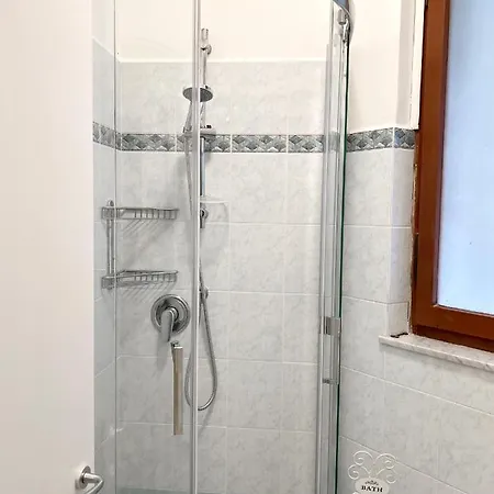 Welcome Riviera -torre D'avorio 126 Mq Piu'terrazzo25 Mq - Totalmente Rinnovato- 250 M Dal Centro - Parcheggio A Pagamento 15 Euro Al Giorno Da Prenotare In Anticipo Salvo Dispo -parking At 15 Euro Per Day To Be Booked In Advance If Avai Апартаменты *