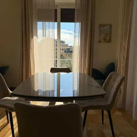 Welcome Riviera -torre D'avorio 126 Mq Piu'terrazzo25 Mq - Totalmente Rinnovato- 250 M Dal Centro - Parcheggio A Pagamento 20 Euro Al Giorno Da Prenotare In Anticipo Salvo Dispo -parking At 20 Euro Per Day To Be Booked In Advance If Avai Apartamento Rapallo
