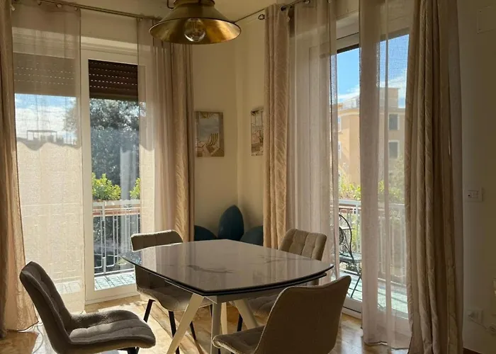 Apartment Torre D'avorio: Renovated With Terrace Near Center Rapallo